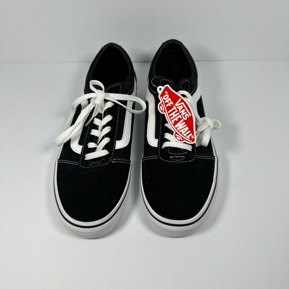 Vans Kids Black & White Old Skool Sneakers with Side Stripe